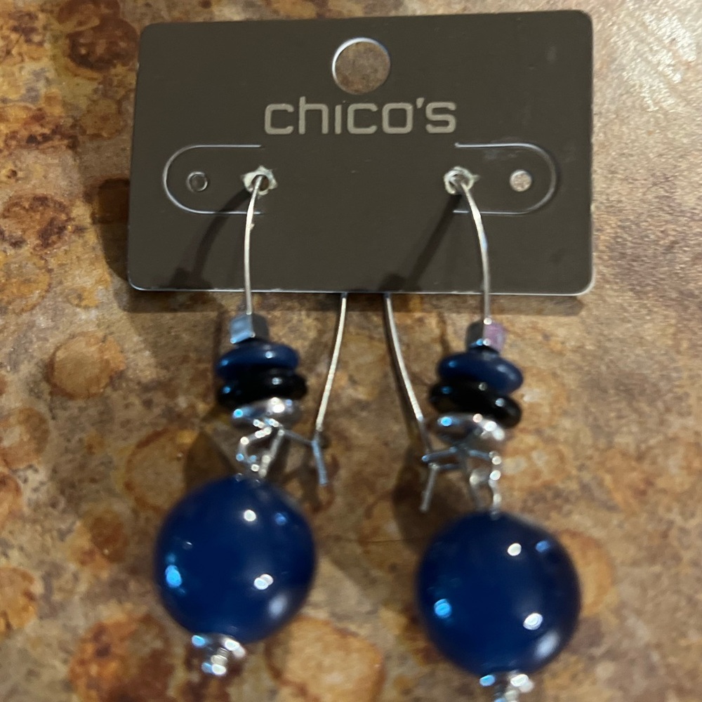Chico's  Navy Blue Drop Earrings NWT 💙